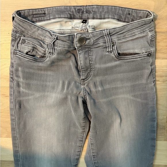 Kut from Kloth Gray Women's Skinny Jeans - Picture 3 of 7